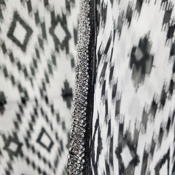 Maurices L/XL Black White Aztec Print Kimono Cardigan Beaded Trim Sheer Lightwei - Picture 3 of 9